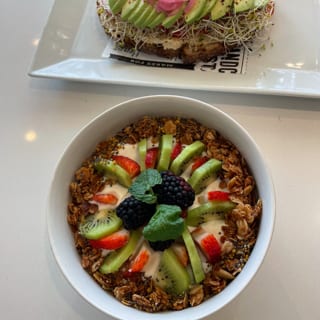 Greek Yogurt Parfait